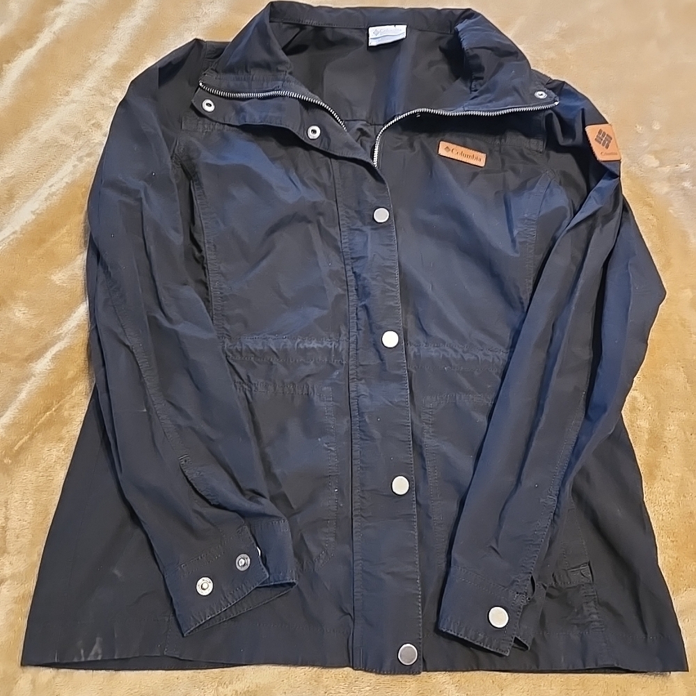 Columbia Women's Black Lightweight Rain Jacket Small